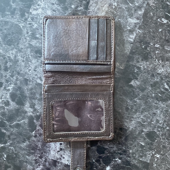 STS wallet - Picture 3 of 3